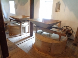 Cooper's Mill, NJ
Interior-Stone / Hoppers